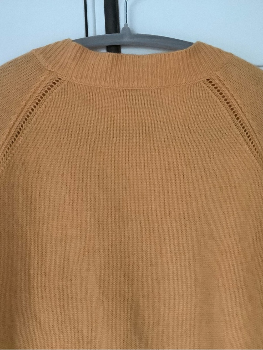 Burberry Mustard Yellow V-Neck Button cashmere cardigan - Picture 5 of 9